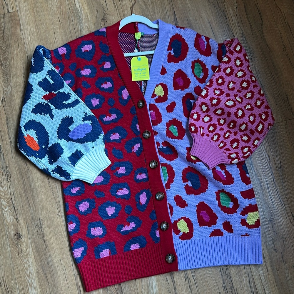 FARM RIO LEOPARD CARDIGAN NWT